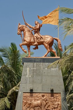 04 15 2012 Shivaji Statue, Public Garden, Dahisar, Mumbai, Maharashtra, India, Asia 