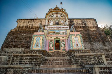 11 22 2013 Shri Deshbhushan Kulbhushan Digamber Jain SiddhaKshetra Kunthalgiri Jain Tapınağı Bölgesi resmi adıyla Dharashiv, Maharashtra, Hindistan, Asya.