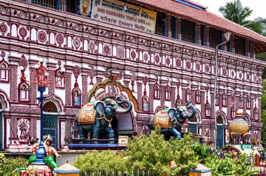 06 04 2014 Eski Shri Marikamba Tapınağı Sirsi U.K Karnataka Hindistan Asya