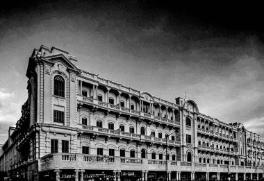 Chowringhee Yolu 'ndaki Oberoi Grand Hotel' in Eski Siyah ve Beyaz Fotoğrafı. Kolkata Asya.