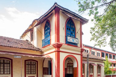 06 09 2009 Eski Divar Okulu, Piedade, Divar Merkez Goa Hindistan.