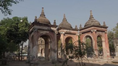 01 19 2023 Centyuri Eski Mezarlığı Vintage Turne Hollanda sömürge mimarisi Hollanda Mezarlığı Surat Gujarat Hindistan Asya