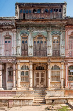 01 28 2010 Avrupa aromalı eski Havelis ve Viktorya dönemi konakları Bohra Vad Sidhpur Kuzey Gujarat Hindistan 'da