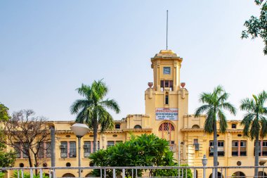 09 29 2005 Eski Saat Kulesi Posta Müdürü Lucknow Uttar Pradesh India.Asi