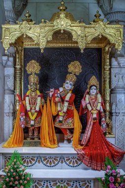 10 12 2007 Harikrishna Maharaj ve Radha Krishna BAPS Swaminarayan Tapınağı Dadar Bombay Mumbai Maharashtra Hindistan Asya,