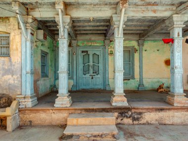 03 10 2024 Klasik Köy Evi Kukadia Idar SabArkantha Kuzey Gujarat Hindistan Asya