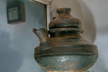 03 27 2010 Vintage Old Thread to Twelve Century antika taş heykel Madosa College Museum arkeolojik nesnelerin deposudur. Aravalli Bölgesi: Kuzey Gujarat Hindistan, Asya