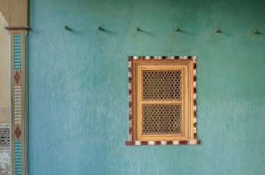 01 24 2010 Eski Ağaç Ev Krushna Kunj Kukadia Idar SabArkantha Gujarat yakınlarında.