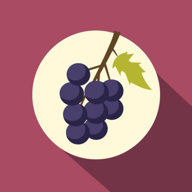 Üzümlü beyaz bir tabak.