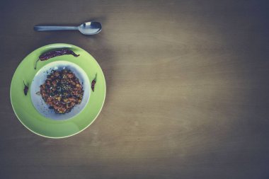 Bir tabak Chili Con Carne.