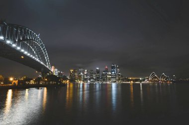 Gece görünümü Sydney Harbour, Avustralya