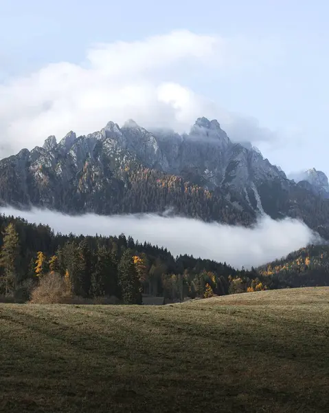 Sisin kapladığı Dolomitler Vadisi