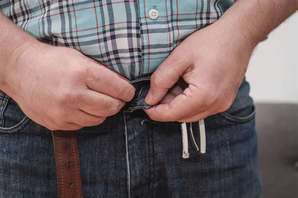 Close Man Hands Putting Pair Blue Jeans Closing Belt Button — Stock Photo, Image