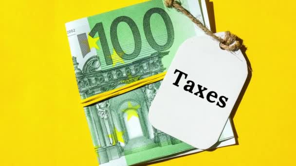 Zoom Out Paper Note Written Word Taxes Black Letters Euros — Stock videók