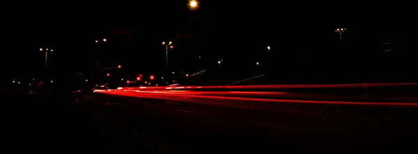 Luces Coches Por Noche Luces Calle Ciudad Autopista Nocturna Larga —  Fotos de Stock