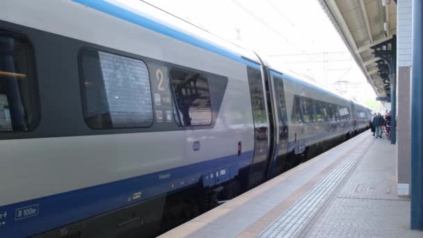 Danzig Polen Juli 2022 Pkp Intercity Zug Richtung Gdansk Glowny — Stockvideo