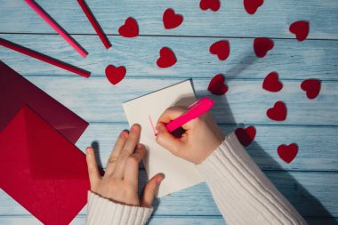 Valentines Day. Instructions for making valentine cards. Text YOU WON MY HEART and tic tac toe game Postcard craft, greeting card. DIY Step by step instruction. Making of handmade Valentine greeting