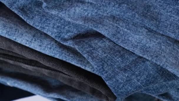 Todo Que Necesitas Menos Textos Papel Sobre Ropa Jeans Surtido — Vídeos de Stock