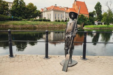 Bydgoszcz, Polonya Ağustos 2022. Brda Nehri yakınlarındaki ünlü Mimari Şehri Manzarası turistik turizm merkezi Bydgoszcz. Müzeler ve anıtlar En büyük şehir