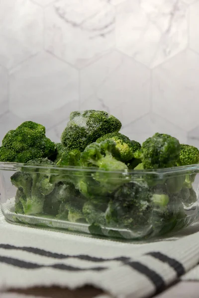 Mrożone Brokuły Spożywcze Domowej Roboty Koncepcja Zbiorów Gromadzenie Warzyw Zimowego — Zdjęcie stockowe