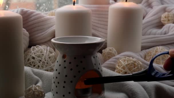 Lâmpada Aroma Com Óleo Essencial Aromaterapia Casa Vela Acesa Deixando — Vídeo de Stock