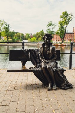Bydgoszcz, Polonya Ağustos 2022. Brda Nehri yakınlarındaki ünlü Mimari Şehri Manzarası turistik turizm merkezi Bydgoszcz. Müzeler ve anıtlar En büyük şehir