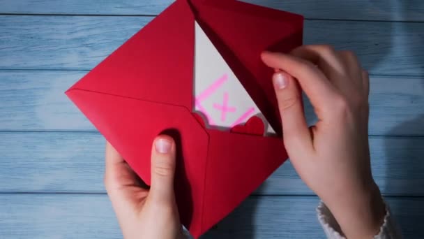Ouverture Enveloppe Fabrication Avec Carte Pour Saint Valentin Texte Vous — Video