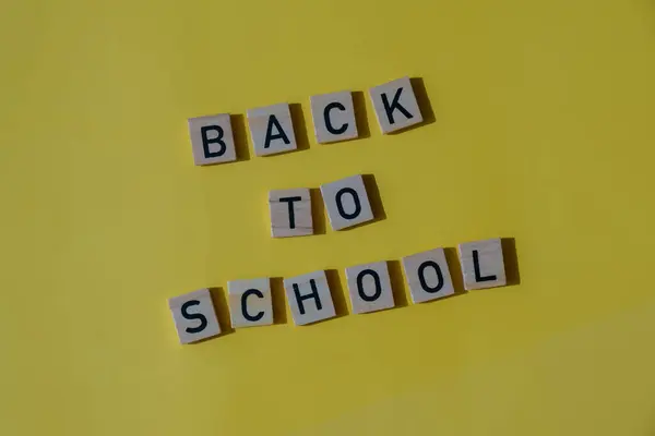 Educational Greeting Announcement Students Teacher Saying Back School Text Wooden — Stock Photo, Image