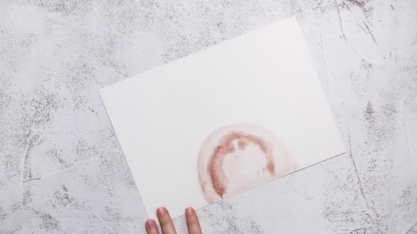 Διακοπή Κίνησης Των Γυναικείων Χεριών Ζωγραφίσει Ευχετήρια Κάρτα Για Τις — Αρχείο Βίντεο