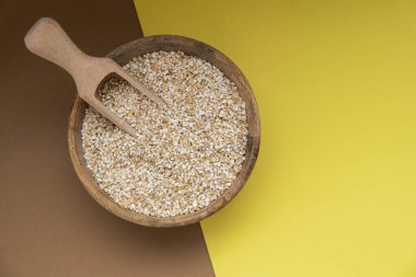 Yer arpası uzayı kopyaladı. Bütünüyle tahıl türleri. Yüksek proteinli lif zengini vejetaryen gıda bileşeni. Glütensiz süper yiyecekler sağlıklı beslenme alternatifleri 