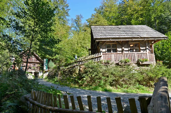 Österreich Blockhaus Mit Holzdach Bei Der Strutz Mühle Einer Alten — Stockfoto