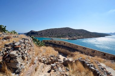 Greece, Crete, view from old Venetian Fortress Spinalonga to Kalydon aka Spinalonga peninsula, the fortress until 1957 used as a leper station, now a popular tourist destination, 