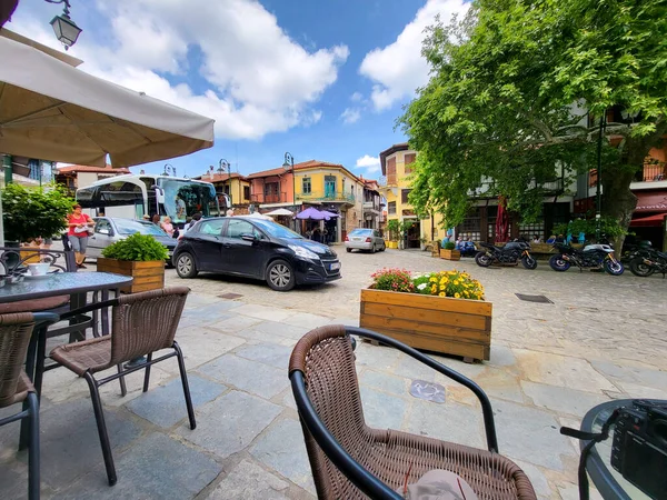 Arnea Griechenland Juni 2023 Unbekannte Autos Und Restaurant Auf Dem — Stockfoto