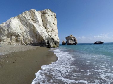 Episkopi, Kıbrıs - Efsaneye göre Afrodit Sahili ve Kayası, Afrodit 'in doğduğu yer