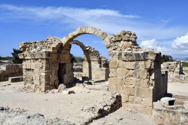 Paphos, Kıbrıs - 02 Ekim 2023: Kato Paphos Arkeoloji Parkı - UNESCO 'nun dünya mirası alanı, Paphos namı diğer Pafos 2017 yılında Avrupa Kültür Başkentiydi.