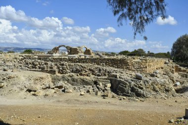 Paphos, Kıbrıs - 02 Ekim 2023: Kato Paphos Arkeoloji Parkı - UNESCO 'nun dünya mirası alanı, Paphos namı diğer Pafos 2017 yılında Avrupa Kültür Başkentiydi.