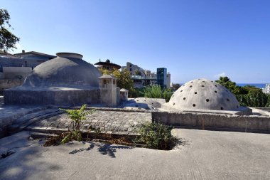 Eski Paphos kasabasındaki eski Türk hamamı, nam-ı diğer Pafos, 2017 'de Avrupa Kültür Başkentiydi.