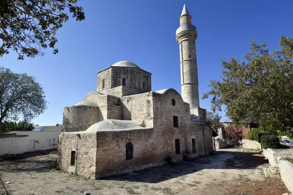 Kıbrıs Rum Kesimi, Paphos namı diğer Pafos 'taki Agia Sofya Camii - 2017 yılında Avrupa Kültür Başkenti oldu.