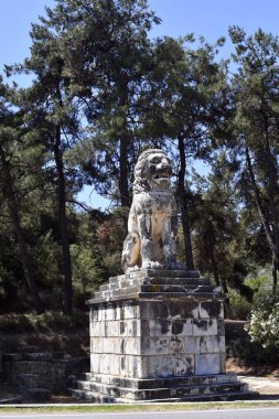 Yunanistan, Amphipoli aslanı, Amiral Laemedon için yapılan 4. yüzyıldan kalma dev bir cenaze anıtıdır.