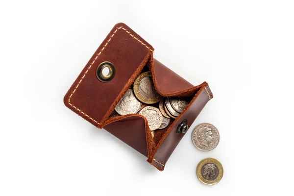 Handmade Leather Coin Purse Wallet Some British Pounds Coins Isolated — 스톡 사진