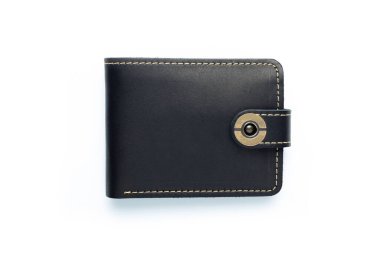 Beyaz arka planda siyah deri bir cüzdan. Üst görünüm.