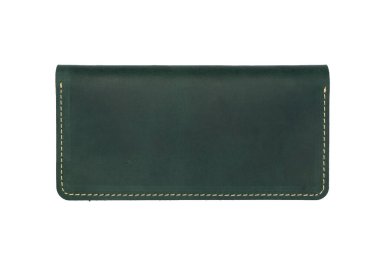 Beyaz arka plandaki düğmede büyük yeşil deri bir cüzdan. Üst görünüm