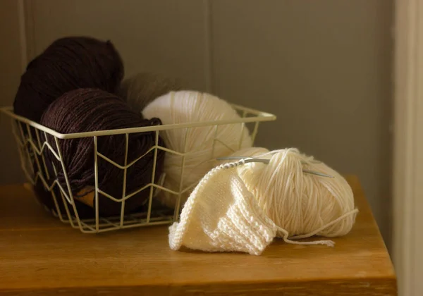 Woolen Yarn Knitting Needles Wooden Table Close — Stock Photo, Image