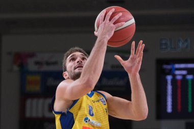 Riccardo Rossato - Givova Scafati İtalya Basketbol Şampiyonası Dolomiti Energia Trentino 'ya karşı Trento, İtalya' daki BLM Group Arena 'da 30 Ekim 2022 - Fotoğraf: Roberto Tommasin