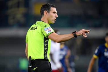 İtalyan futbol takımı Serie A maçında Juan Luca Sacchi 'nin hakemi, 31 Ekim 2022' de İtalya 'nın Verona kentinde oynanan Marcantonio Bentegodi Stadyumu' nda Hellas Verona FC ile AS Roma maçına çıktı.