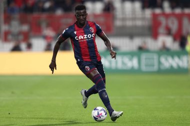 Bologna FC takımından Musa Barrow İtalya 'nın Monza şehrindeki U-Power Stadyumu' nda oynanan AC Monza - 31 Ekim 2022