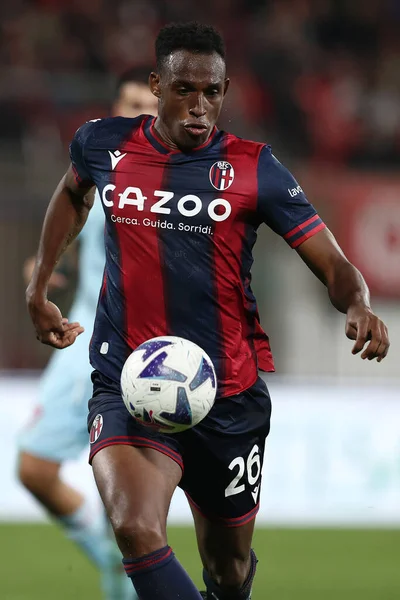 Bologna FC takımından Jhon Lucumi İtalya 'nın Monza şehrindeki U-Power Stadyumu' nda oynanan AC Monza - 31 Ekim 2022