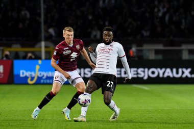 AC Milan 'dan Divock Origi, 30 Ekim 2022 tarihinde Torino FC ile AC Milan arasında İtalya' nın Torin kentinde oynanan Stadio Olimpico Grande Torino 'da oynanan 2022 / 23 karşılaşmasında görev başında.