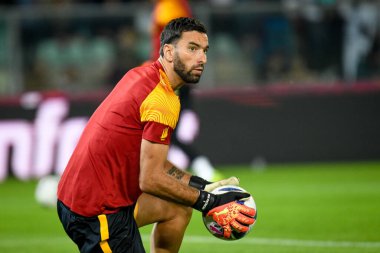 Roma 'nın Rui Pedro dos Santos Patricio portresi İtalyan futbolu Serie A maçında Hellas Verona FC - AS Roma maçında, İtalya' nın Verona kentindeki Marcantonio Bentegodi stadyumunda, 31 Ekim 2022 - Fotoğraf: Ettore Griffon
