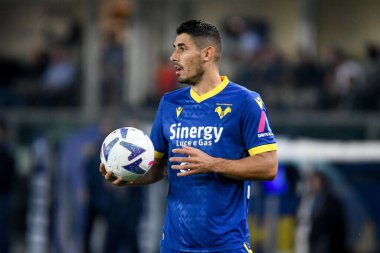 Verona 'dan Davide Faraoni por İtalya' nın Verona şehrindeki Marcantonio Bentegodi stadyumunda oynanan Serie A karşılaşmasında Hellas Verona FC - Ettore Griffon